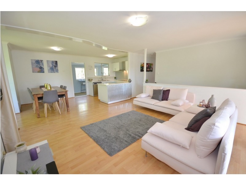 120 Boomarang Drive, Kooralbyn QLD 4285