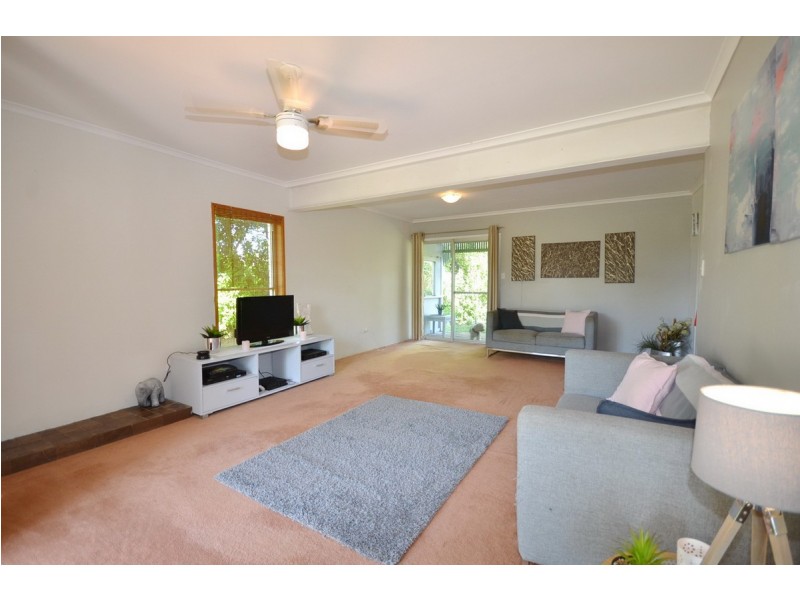 120 Boomarang Drive, Kooralbyn QLD 4285
