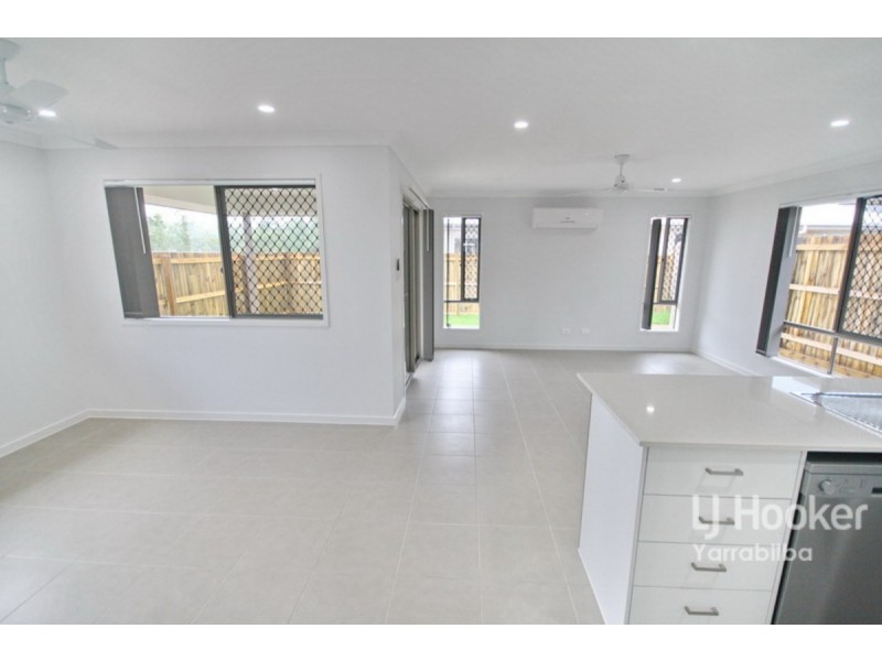 8 Splendour Circuit, Yarrabilba QLD 4207