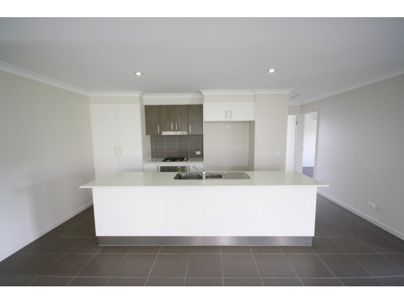 2 Potts Street, Logan Village QLD 4207