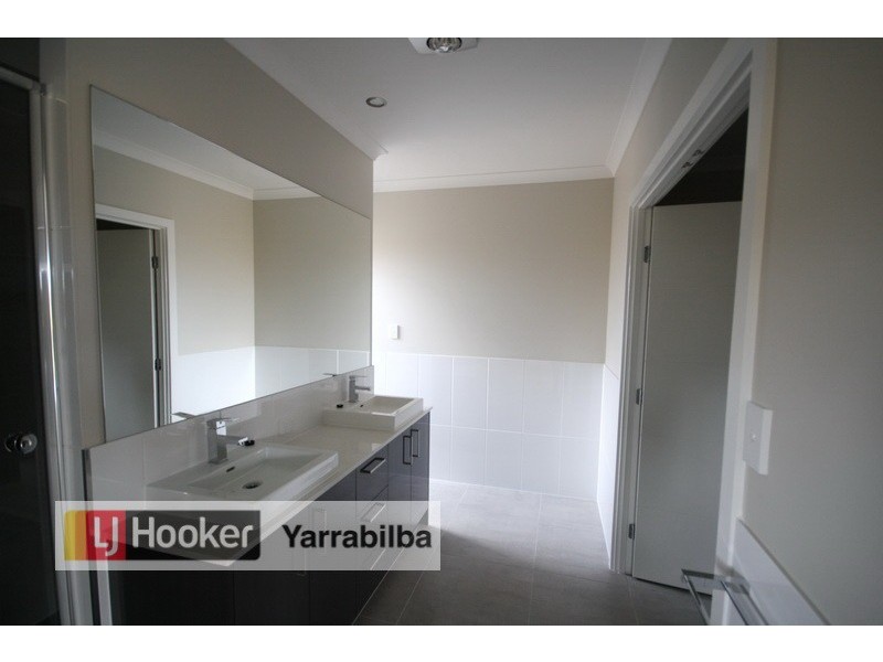 29 Pinehill Street, Yarrabilba QLD 4207