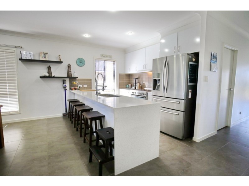 3 Treeline Circuit, Yarrabilba QLD 4207