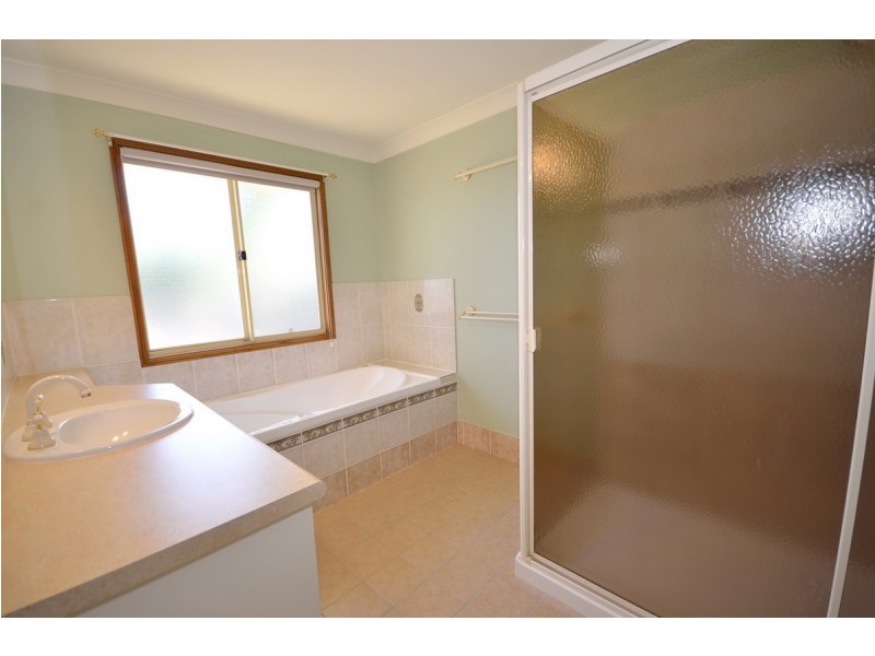 195 Haygarth Drive, Kooralbyn QLD 4285