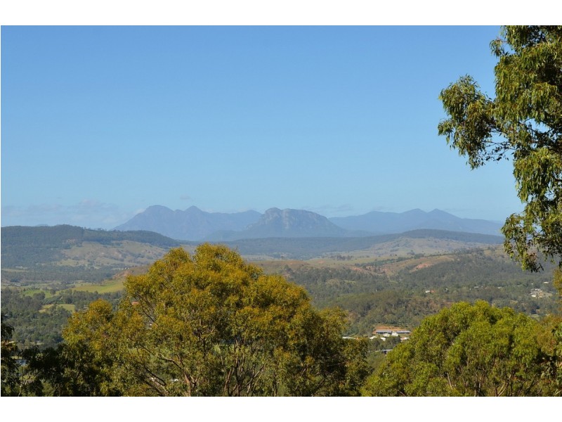 195 Haygarth Drive, Kooralbyn QLD 4285