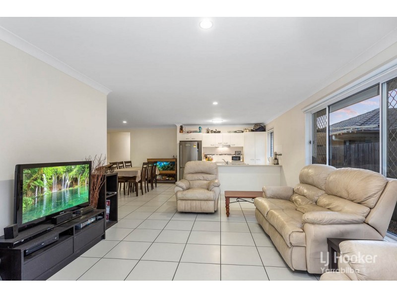 6 Babich Court, Holmview QLD 4207