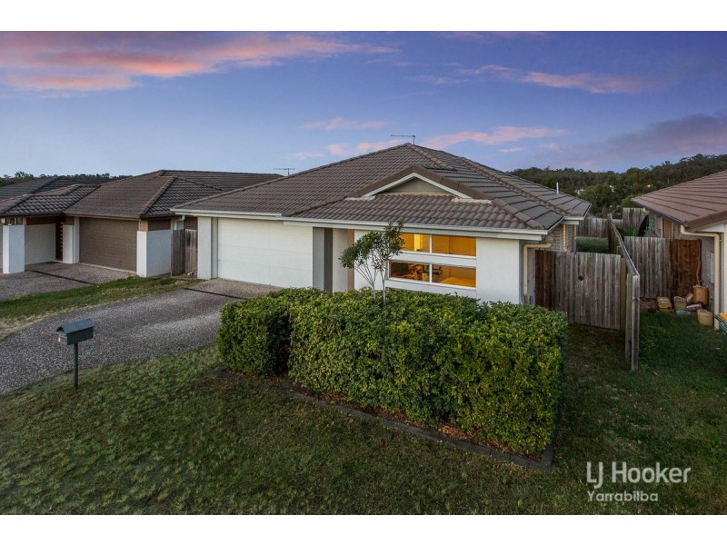 6 Babich Court, Holmview QLD 4207