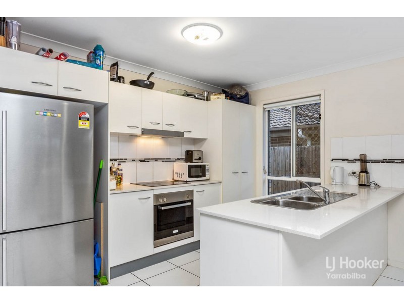 6 Babich Court, Holmview QLD 4207