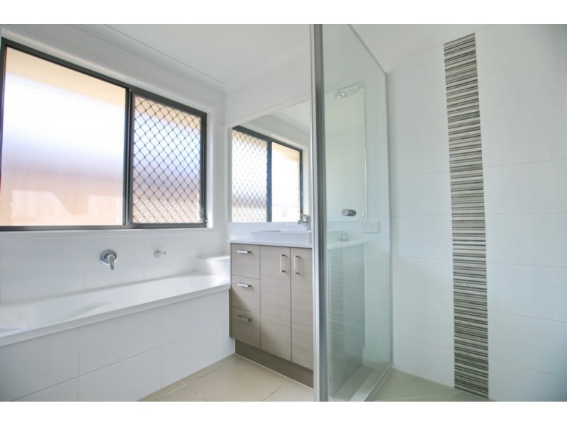 5 Seawest Street, Yarrabilba QLD 4207