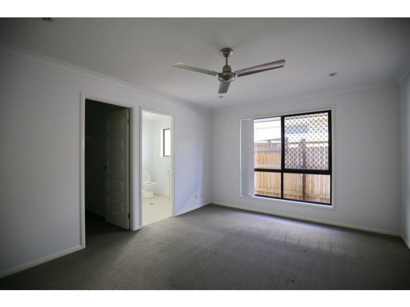 5 Seawest Street, Yarrabilba QLD 4207