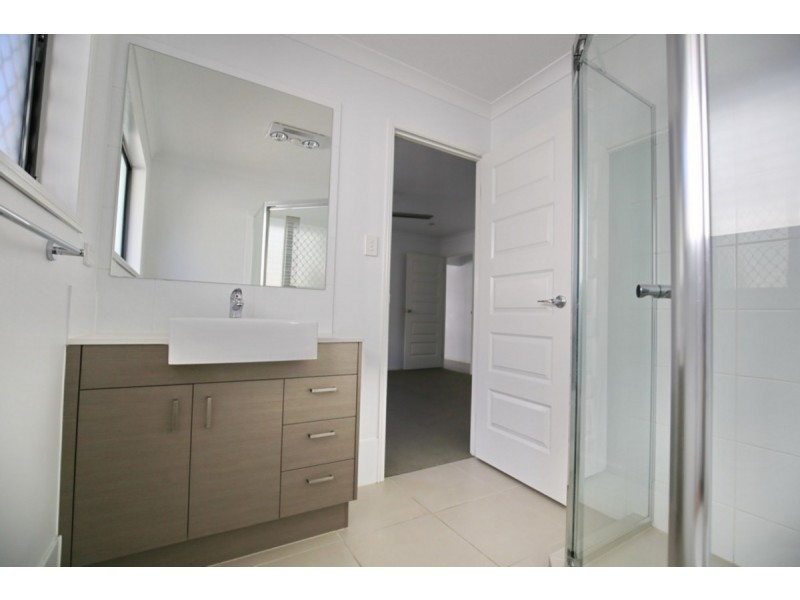 5 Seawest Street, Yarrabilba QLD 4207