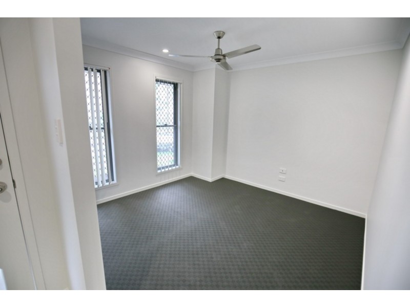 3 Foxx Court, Yarrabilba QLD 4207