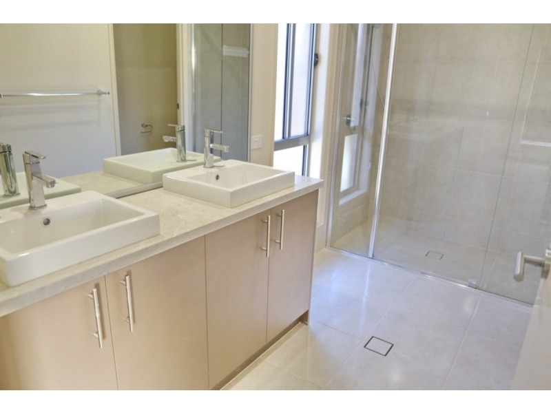 13 Strata Circuit, Yarrabilba QLD 4207