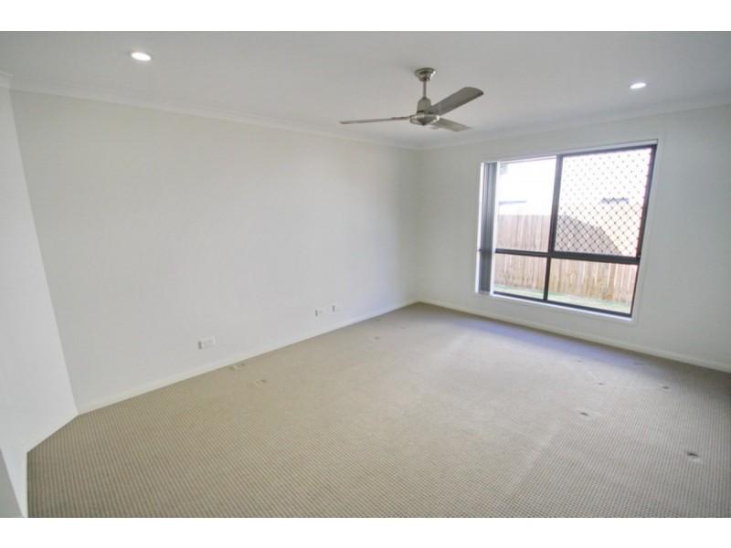 17 Seawest Street, Yarrabilba QLD 4207