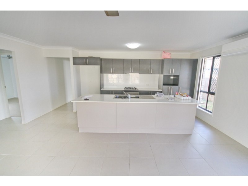 17 Seawest Street, Yarrabilba QLD 4207