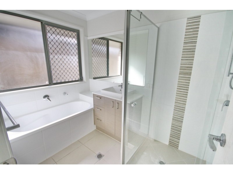 17 Seawest Street, Yarrabilba QLD 4207