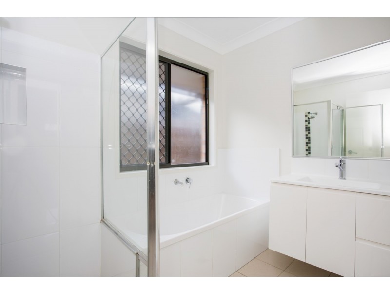 39 Pinehill Street, Yarrabilba QLD 4207