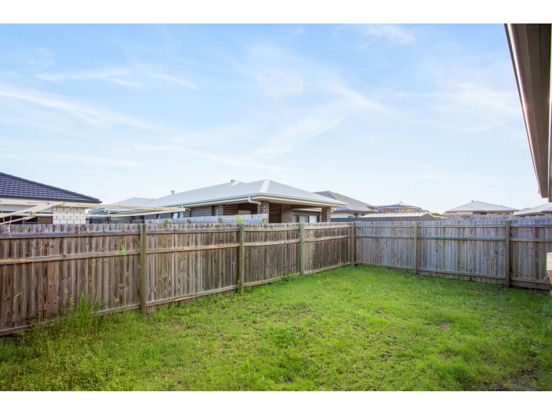 39 Pinehill Street, Yarrabilba QLD 4207