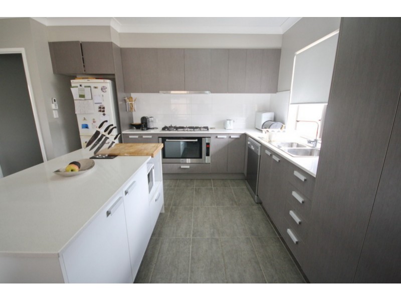 33 Seawest Street, Yarrabilba QLD 4207