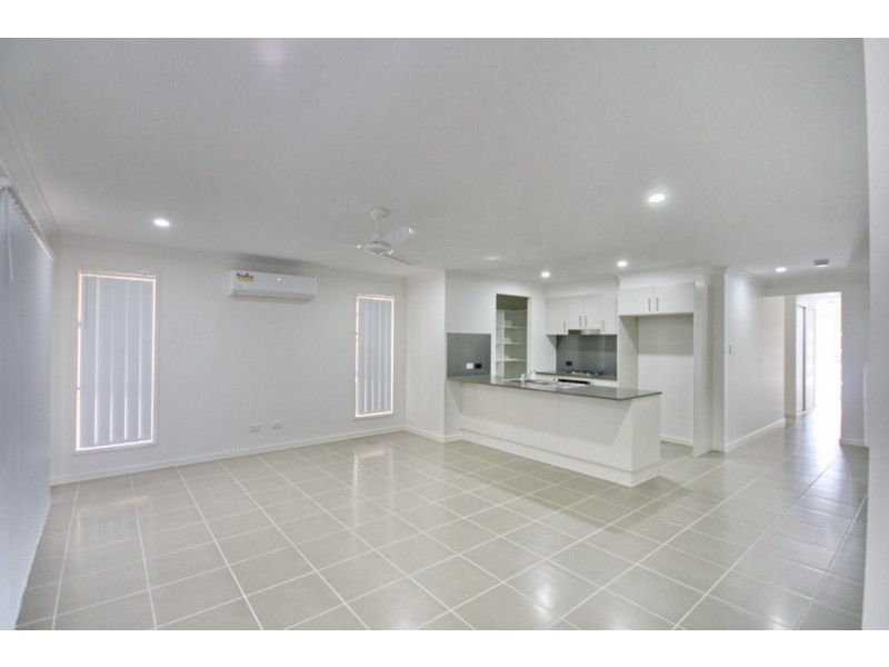 69 Daybreak Street, Yarrabilba QLD 4207
