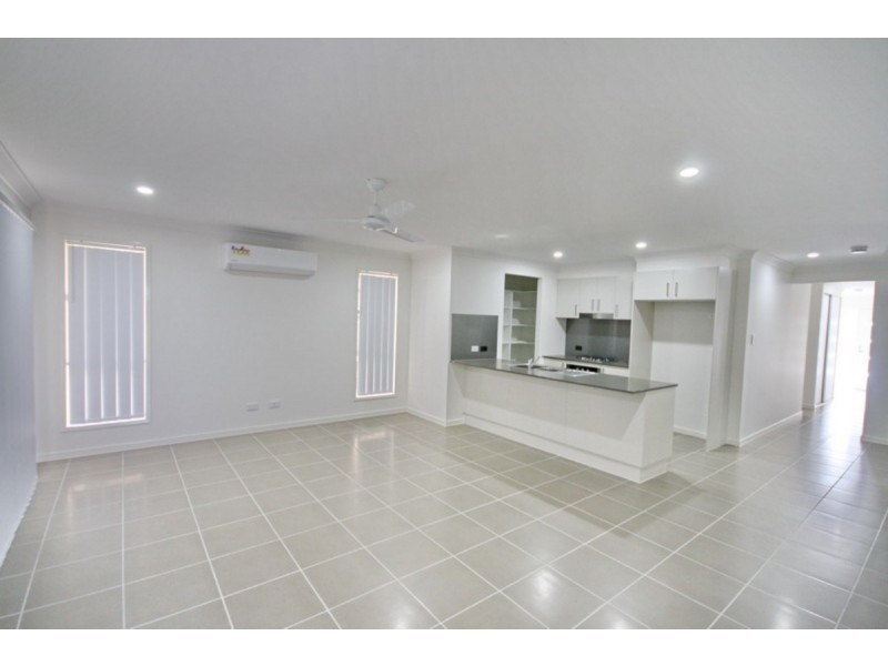 69 Daybreak Street, Yarrabilba QLD 4207