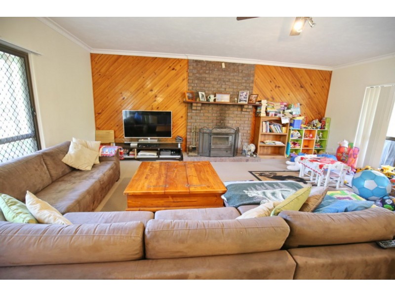 154 Greensward Road, Tamborine QLD 4270