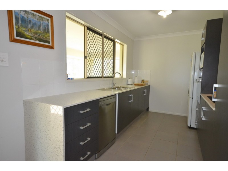 162-164 Campbell Drive, Kooralbyn QLD 4285