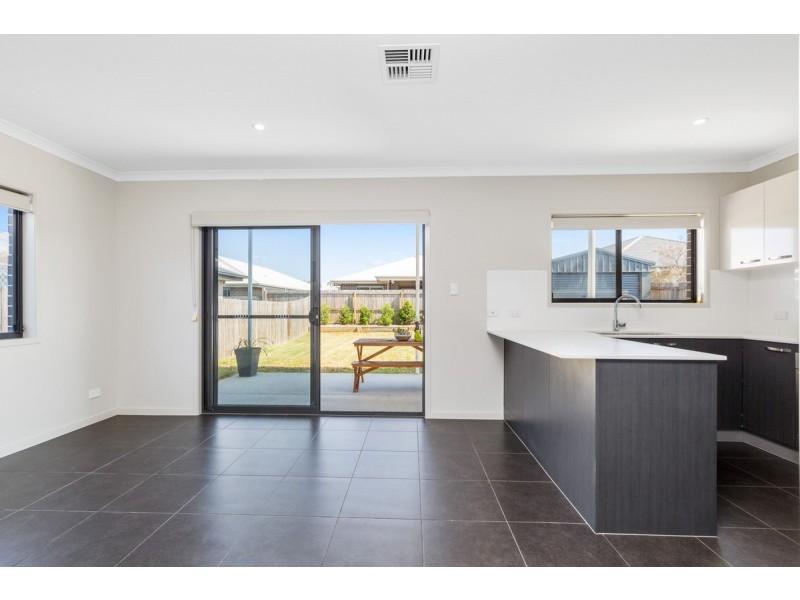 31 Seawest Street, Yarrabilba QLD 4207