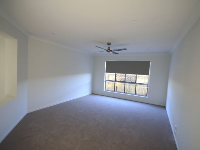 3 Hershey Close, Yarrabilba QLD 4207