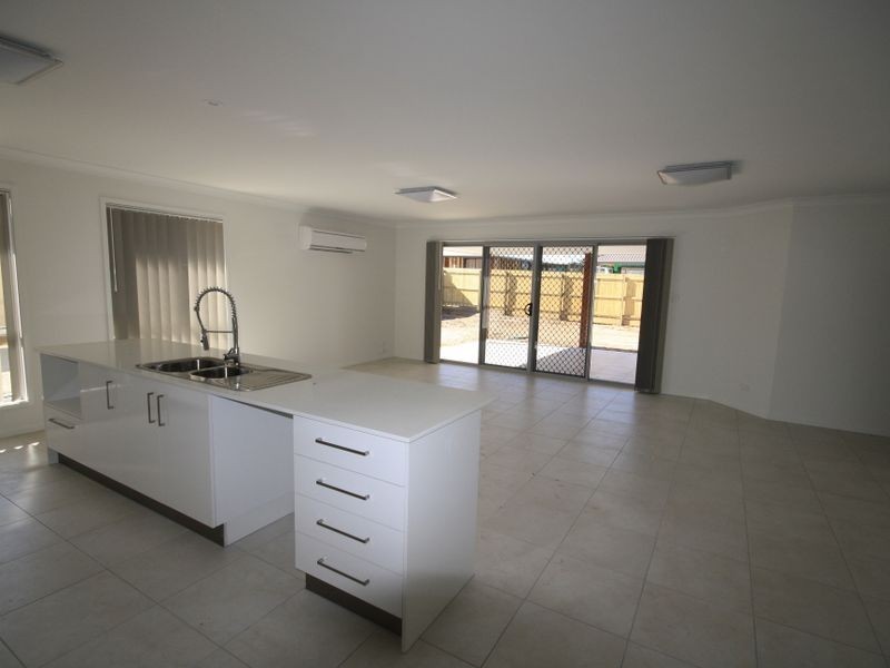 3 Hershey Close, Yarrabilba QLD 4207