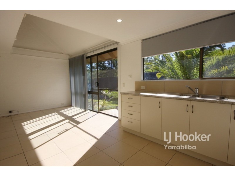 Kooralbyn QLD 4285