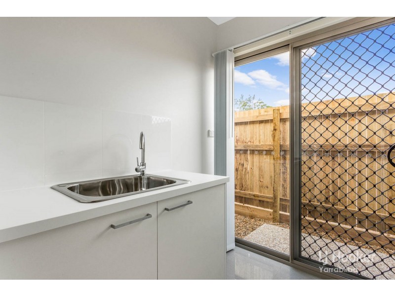 10 Scoria Street, Yarrabilba QLD 4207