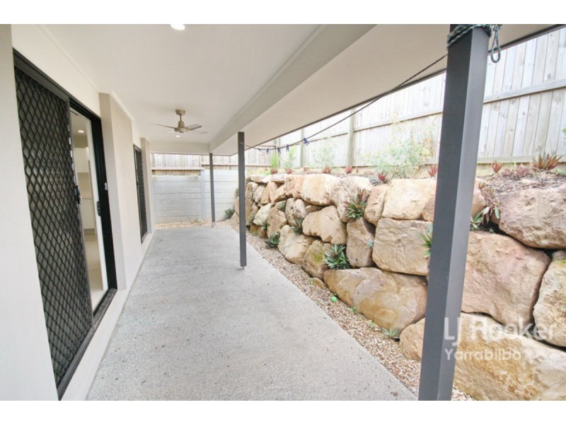 4 Breccia Street, Yarrabilba QLD 4207