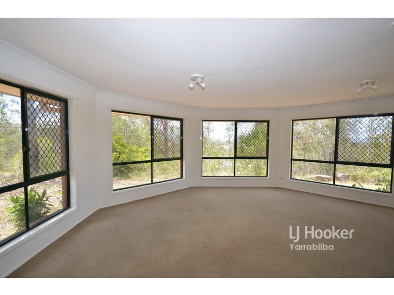 11 Charles Close, Kooralbyn QLD 4285