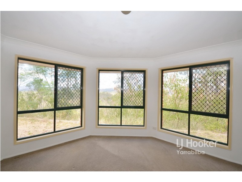 11 Charles Close, Kooralbyn QLD 4285