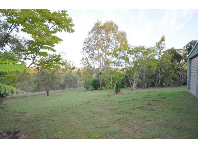 110-112 Scarvell Place, Kooralbyn QLD 4285