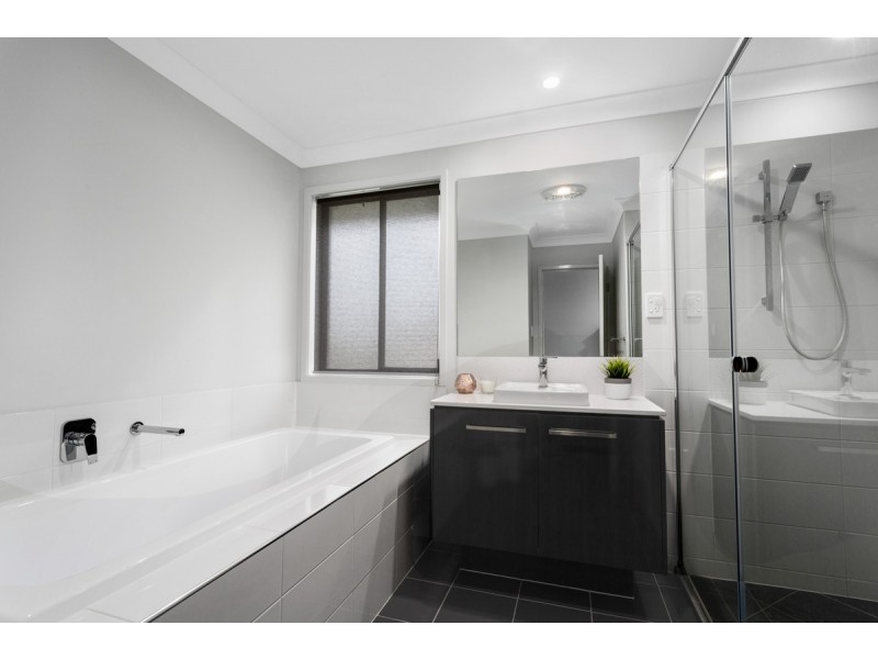 15 Milby Street, Yarrabilba QLD 4207