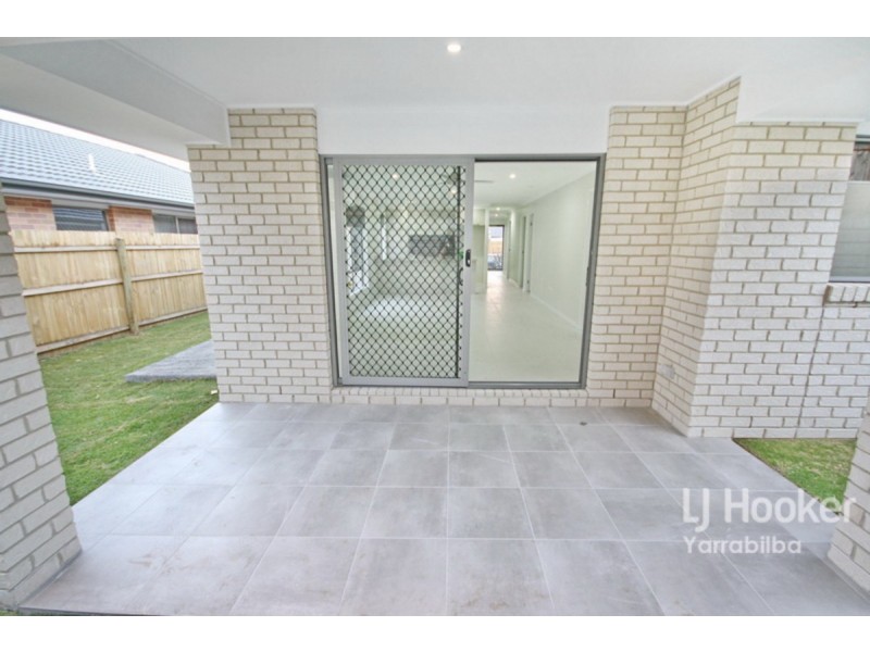 8 Cerulean Place, Yarrabilba QLD 4207