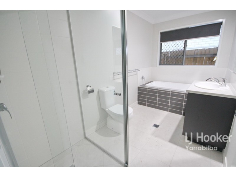 8 Cerulean Place, Yarrabilba QLD 4207