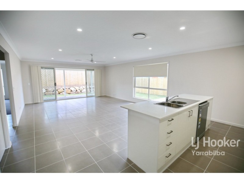 26 Paddy Circuit, Ormeau QLD 4208