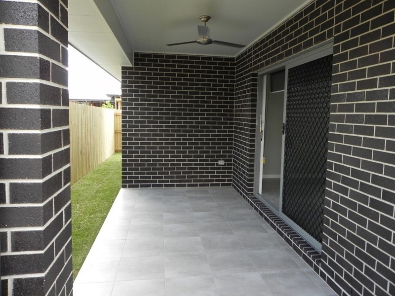 225 Darlington Drive, Yarrabilba QLD 4207