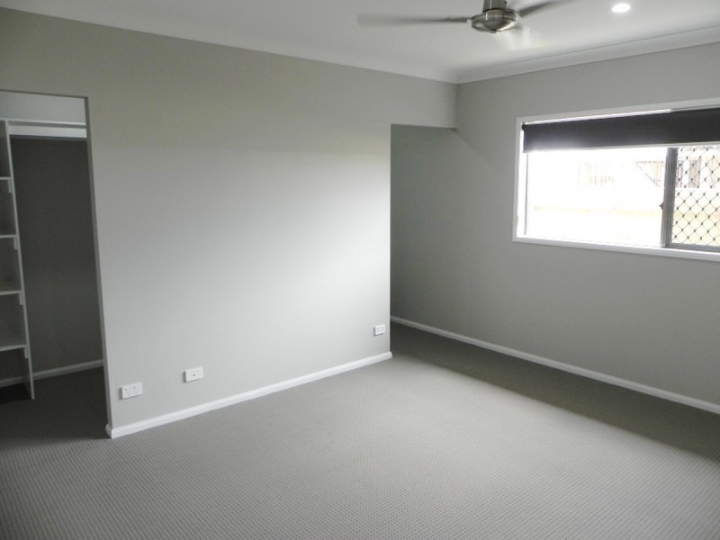 225 Darlington Drive, Yarrabilba QLD 4207