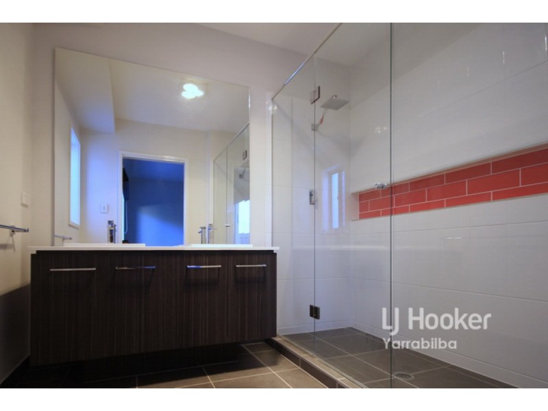 37 Summerview Avenue, Yarrabilba QLD 4207