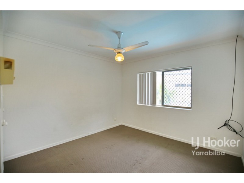 4 Vinca Street, Hillcrest QLD 4118