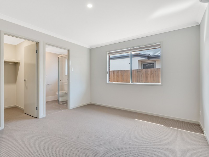 26 Rory Street, Logan Reserve QLD 4133