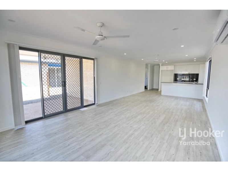 8 Hiddenvale Circuit, Yarrabilba QLD 4207