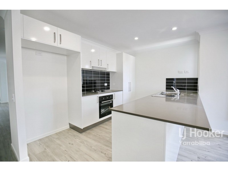 8 Hiddenvale Circuit, Yarrabilba QLD 4207