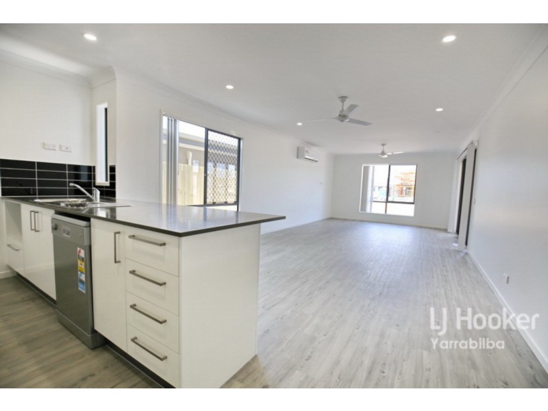 8 Hiddenvale Circuit, Yarrabilba QLD 4207