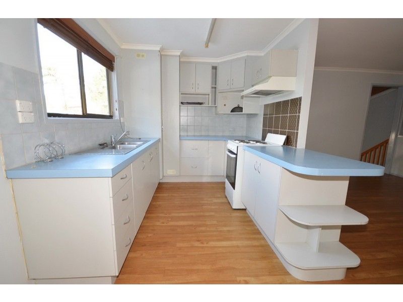 7 Lakeside Court, Beaudesert QLD 4285