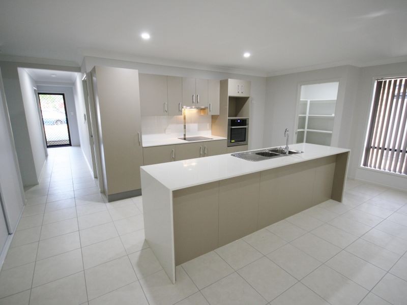 17 Ming Street, Marsden QLD 4132