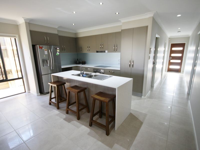 13 Howard Street, Yarrabilba QLD 4207